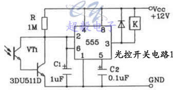 光敏三極管光控開(kāi)關(guān)電路1